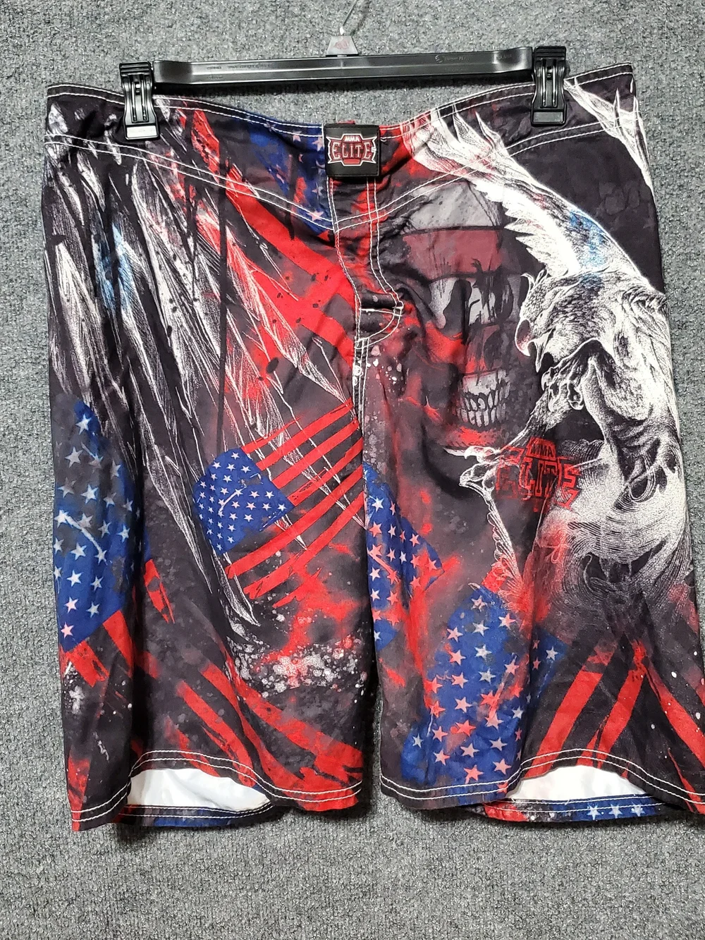 Vintage MMA Elite American Flag Skull Fight Board Shorts Mens L Patriotic USA